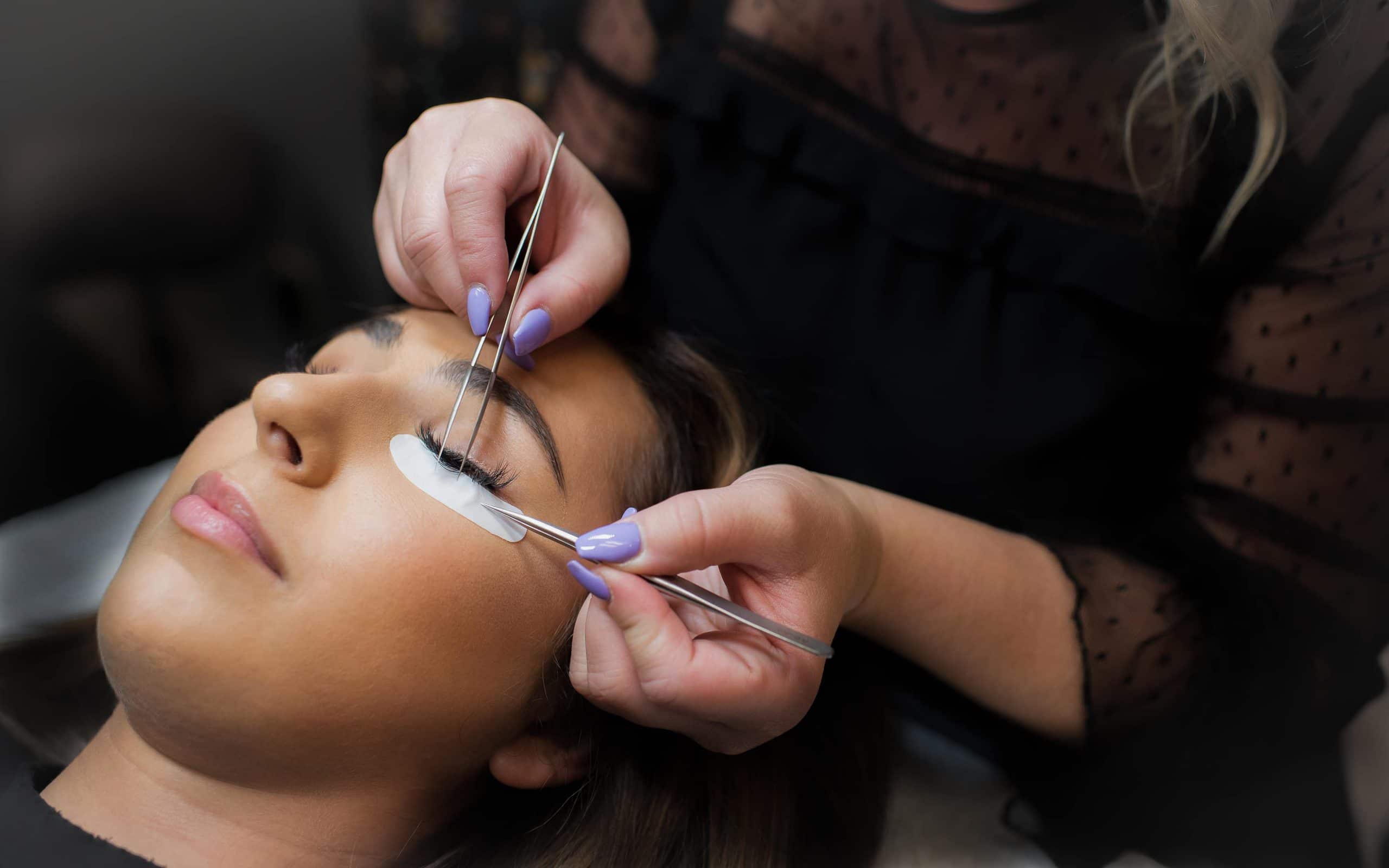 Learn why Lash Out's Eyelash Extension Training could be the right choice